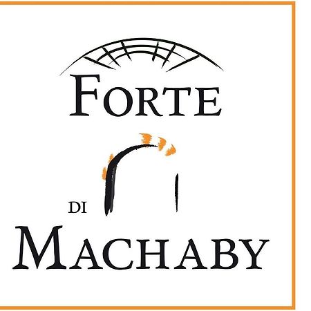 Forte Di Machaby Hostel Arnad Kültér fotó