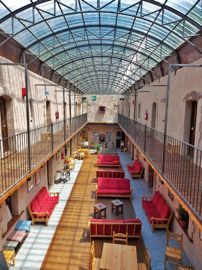 Forte Di Machaby Hostel Arnad Kültér fotó